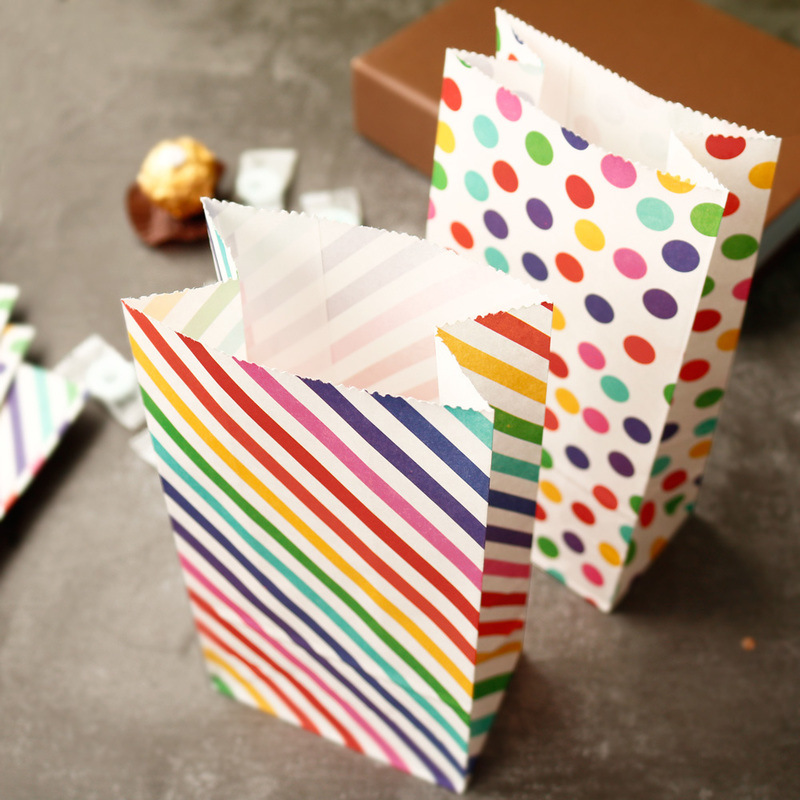 Small Paper Bags Rainbow Print - Wedding Favor Box avis et prix